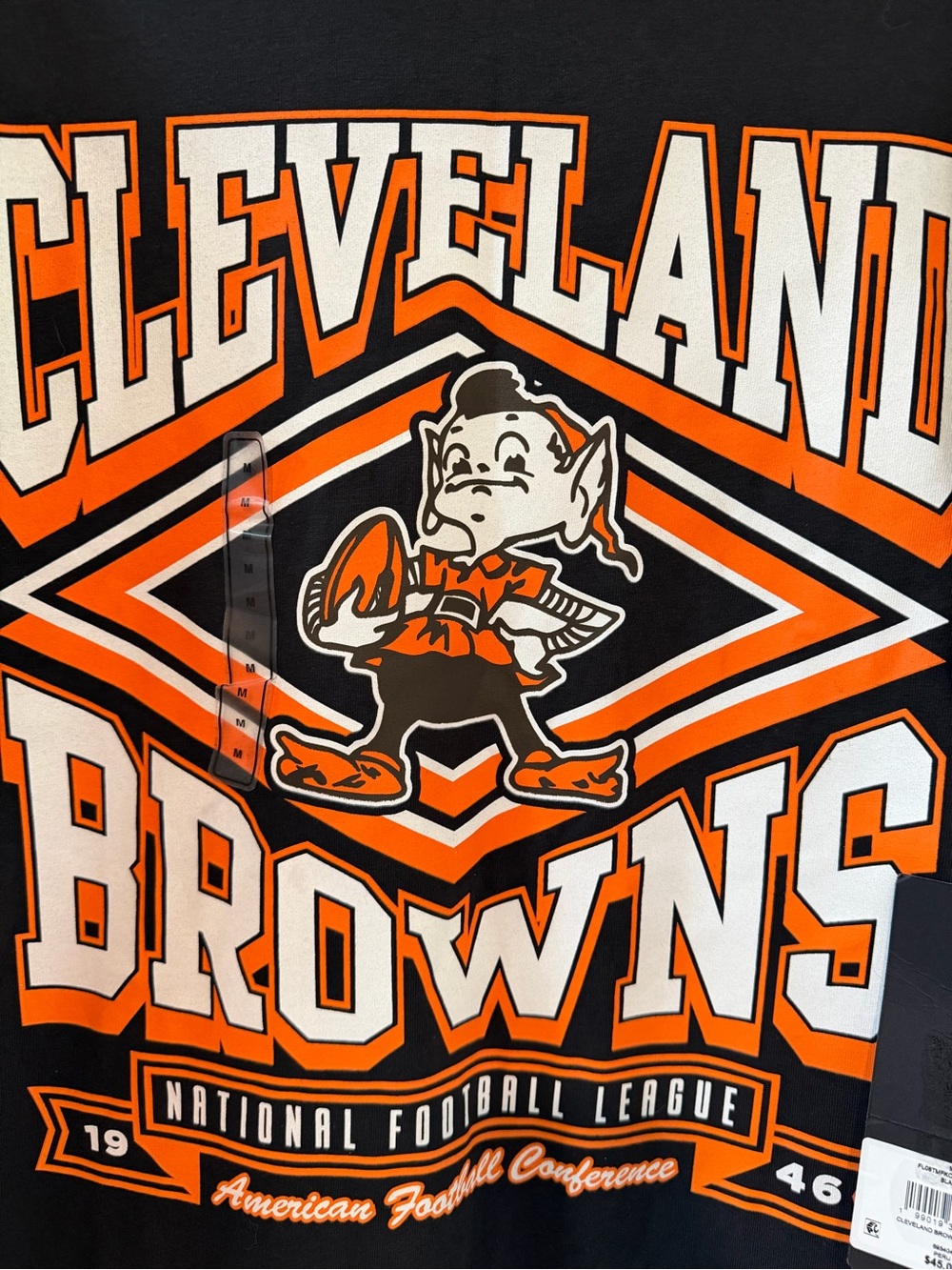 NWT ‘47 Brand Cleveland Browns Men's Black & Orange Graphic Tee Size Medium - Picture 2 of 5